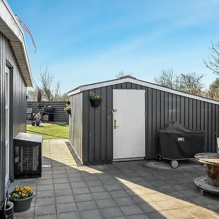 Lovely In With Kitchen Vakantiehuis *