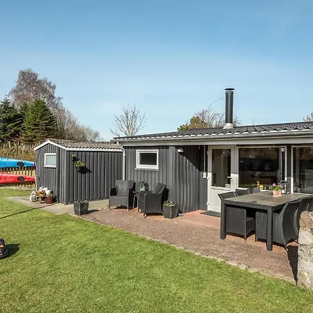 Lovely In With Kitchen